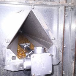 Sensore_Humigrain_HTS95_dentro_essiccatoio